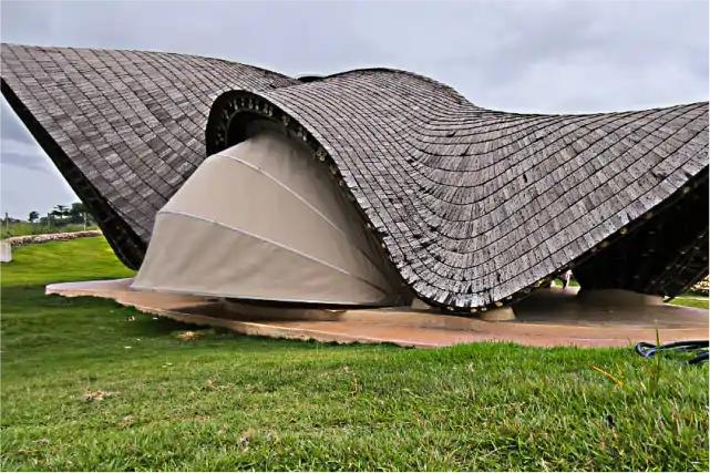 kanopi lipat