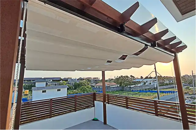 skylight roman